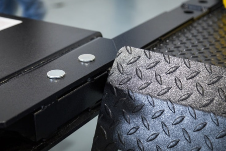 Rolling platform-lift